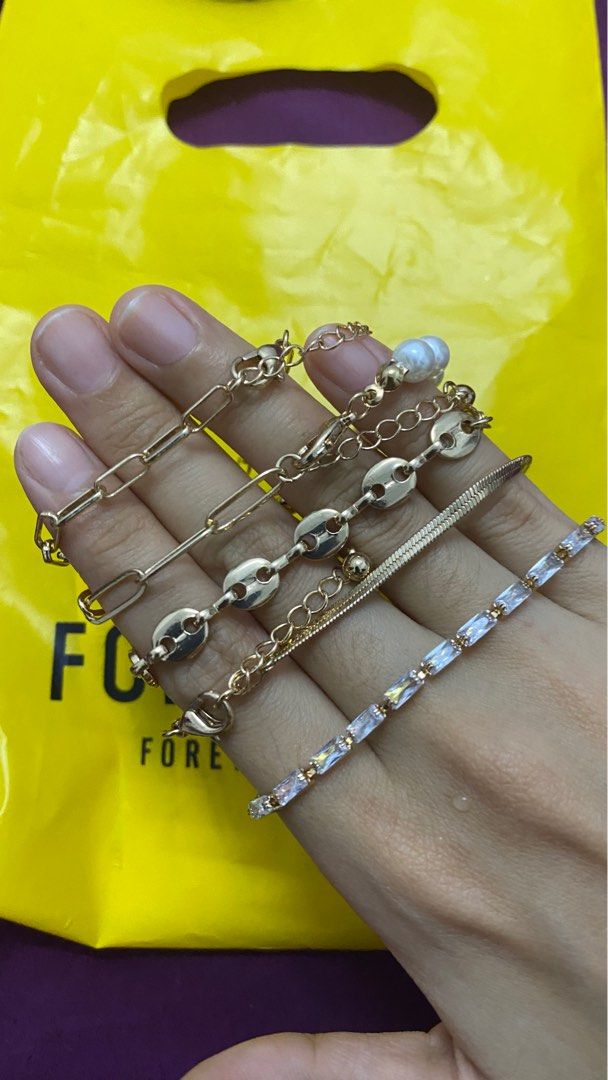 Forever 21 bracelet 5pieces gold
