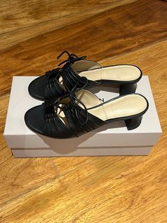 [FREE SHIPPING] charles and keith tie heels