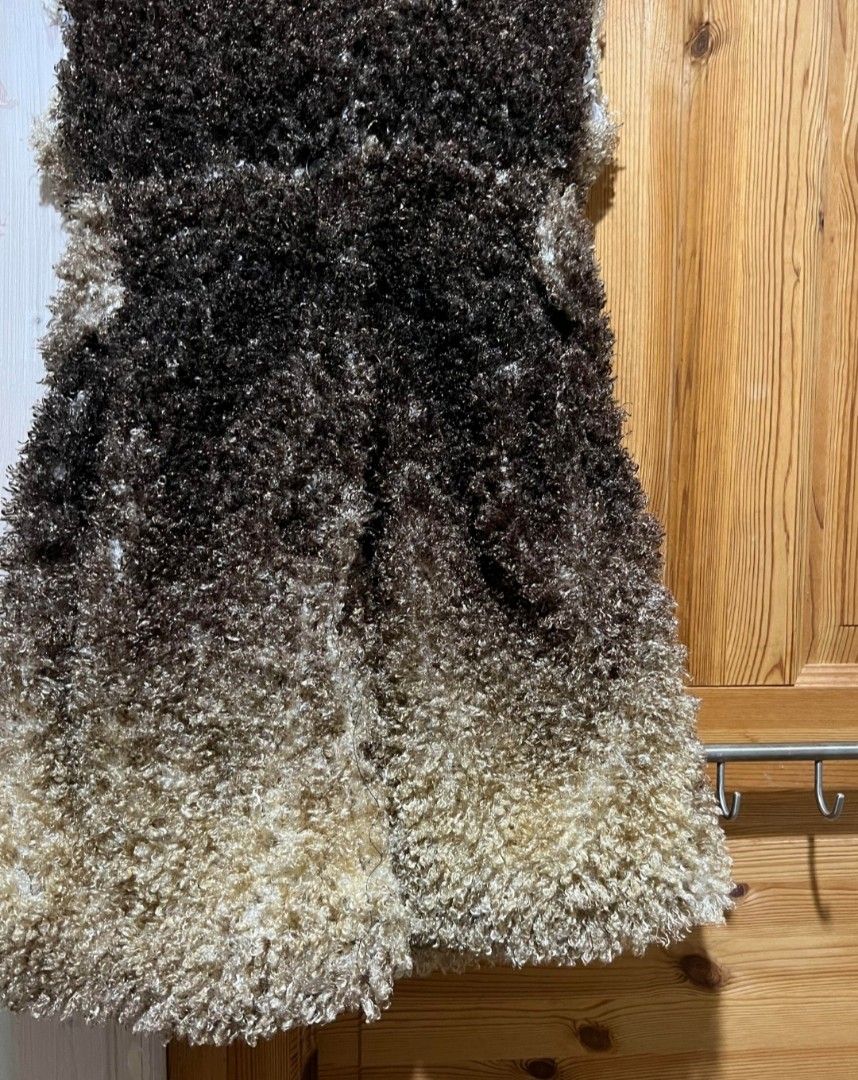 Fuzzy Long Vest with Hoodie M Women s Fashion Coats Jackets and Outerwear on Carousell