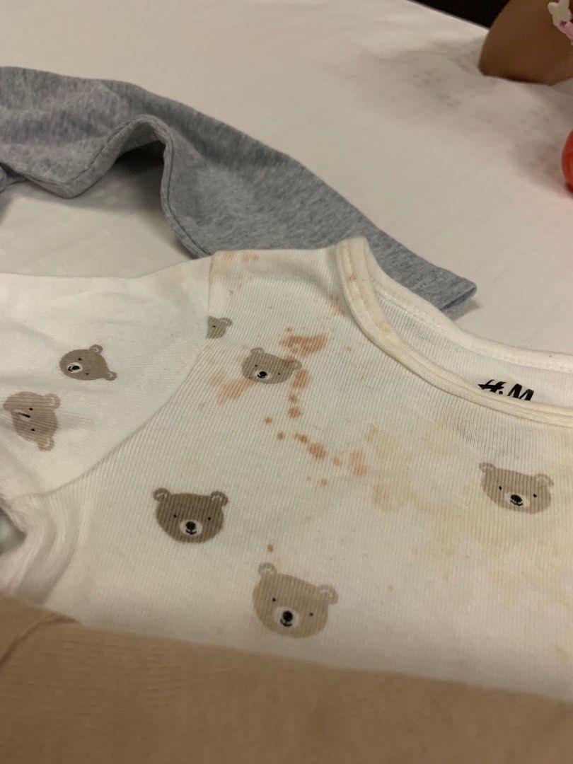 H&M long sleeves onesie (Category: Babies & Kids Fashion) located in Taguig. Submitted by sclosetcleanup (Listing ID 1303422414, Image 2). Description: .