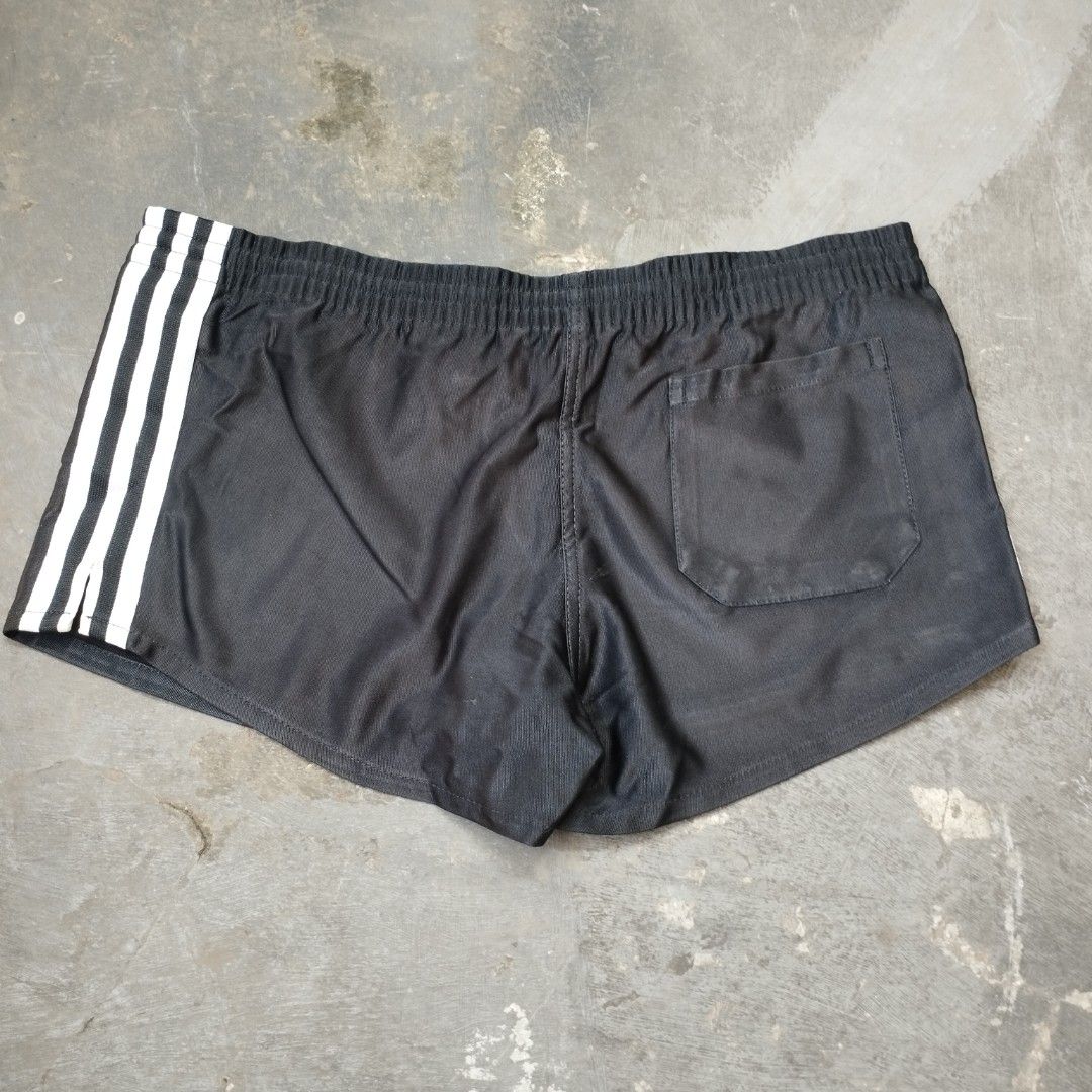 Hot pants adidas store