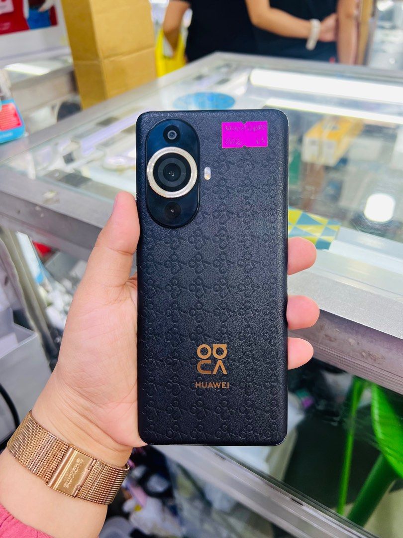 Huawei Nova 11 Pro 256gb Dualsim FU (Category: Huawei) located in San Juan City. Submitted by javedsgadgetshop (Listing ID 1303543616, Image 1). Description: OPEN FOR INSTALLMENT VIA CREDIT CARD/GGIVES & SWAP/TRADE-IN! WE BUY AND SELL ( ANYKINDS OF UNIT BINIBILI PO NAMIN)! PTPA : Padelete po f bawal Read ❗️Onhand ‼️ Huawei Nova 11pro •256gb •NTC Variant •Good batt health •Factory Unlock •95% Smoothness •No hidden issue | No Repaired •100% Authent