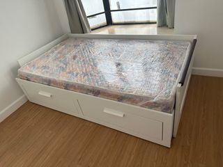 （分類：）位於 。 由 graceymf41398 提交（商品編號 1303508221，圖片 1）。簡介： 。