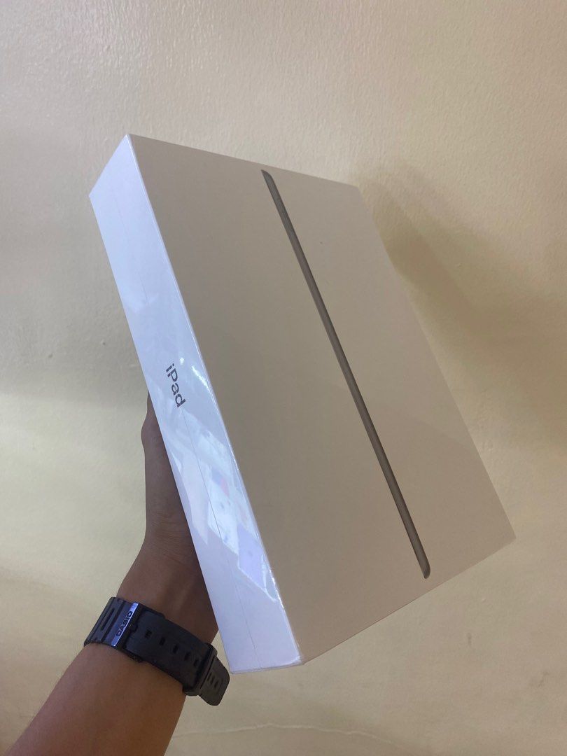 iPad 9th Generation Wi-Fi 256gb (Category: iPad) located in San Juan City. Submitted by rodelmarllemit (Listing ID 1303525029, Image 2). Description: Brandnew iPad 9th Generation Wi-Fi Rom: 256gb Color: Space Gray 1 year warranty Mode of Payment: •Cash •Bank Transfer •GCash & Pamaya Installment: •Credit Card •Ggives Facebook Page: •ASHLEY & LYN •JENNY TELECOM •Cash on Delivery •Shipping •Meet Up •Trade In You can visit our Physical store in Stall