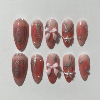 (Category: ) located in . Submitted by cherrycloset (Listing ID 1303482285, Image 1). Description: .