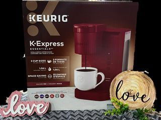 Keurig K-express coffee maker w free maxwell coffee