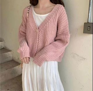Korean long sleeve knitted cardigan