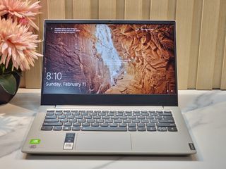 Laptop Lenovo Ideapad S340 Core i5 10th Gen 12GB RAM 256GB SSD 14.1 inch FHD MX250 2GB FHD BKLIT KB 💻2ndhand Slightly use, 3 Side Narrow Bezel Panel