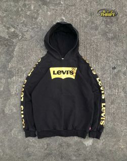 LEVI’S PULLOVER HOODIE