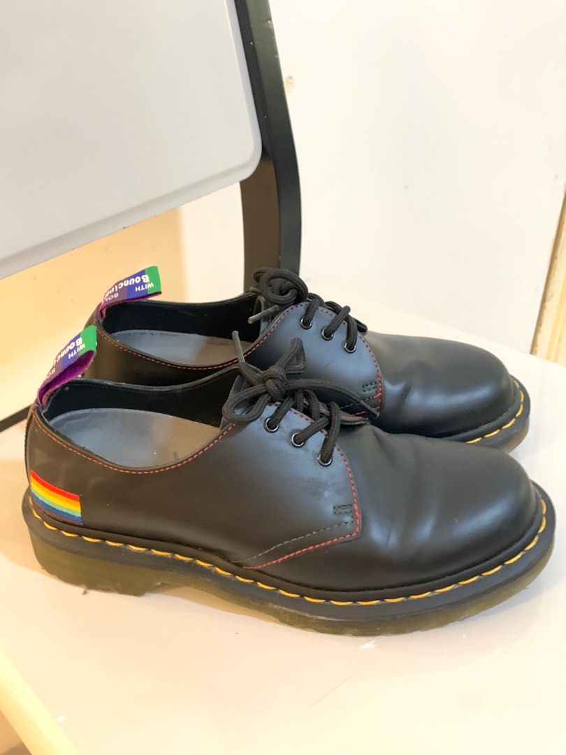 Dr martens 146 pride store