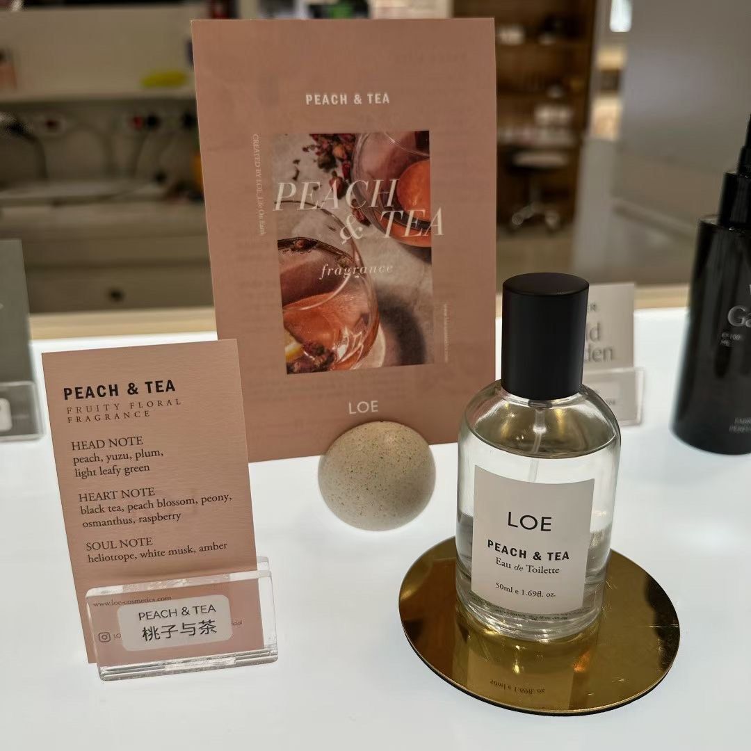 LOE PEACH & TEA 50ml 香水 LOE PEACH&TEA EDT 50ml | フリマ LOE PEACH & TEA 50ml 香水 LOE PEACH&TEA EDT 50ml | フリマ