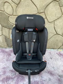 Maxi-Cosi Titan Pro Booster Carseat 6mons to 8 Not Expired