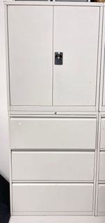 (Category: ) located in . Submitted by officeclearancesale (Listing ID 1303445165, Image 1). Description: .