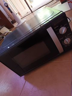 Microwave, stove, with free toaster