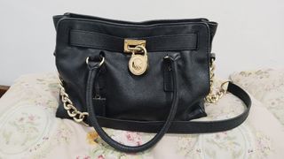 (Kategori: ) berada di . Dikirim oleh nenot (ID iklan 1303589632, Gambar 1). Deskripsi: .