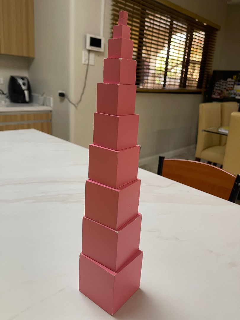 Montessori Pink Tower, Hobbies & Toys, Toys & Games on Carousell