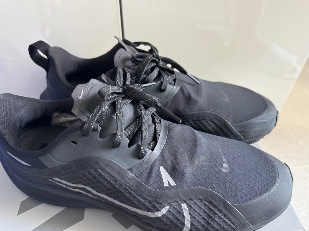 air zm pegasus 37 shield