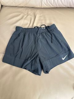 （分類：）位於 。 由 sandyho1120 提交（商品編號 1303562868，圖片 1）。簡介： 。