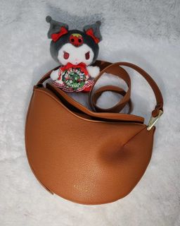 (Kategori: ) berada di . Dikirim oleh berryvinlux (ID iklan 1303545784, Gambar 1). Deskripsi: .