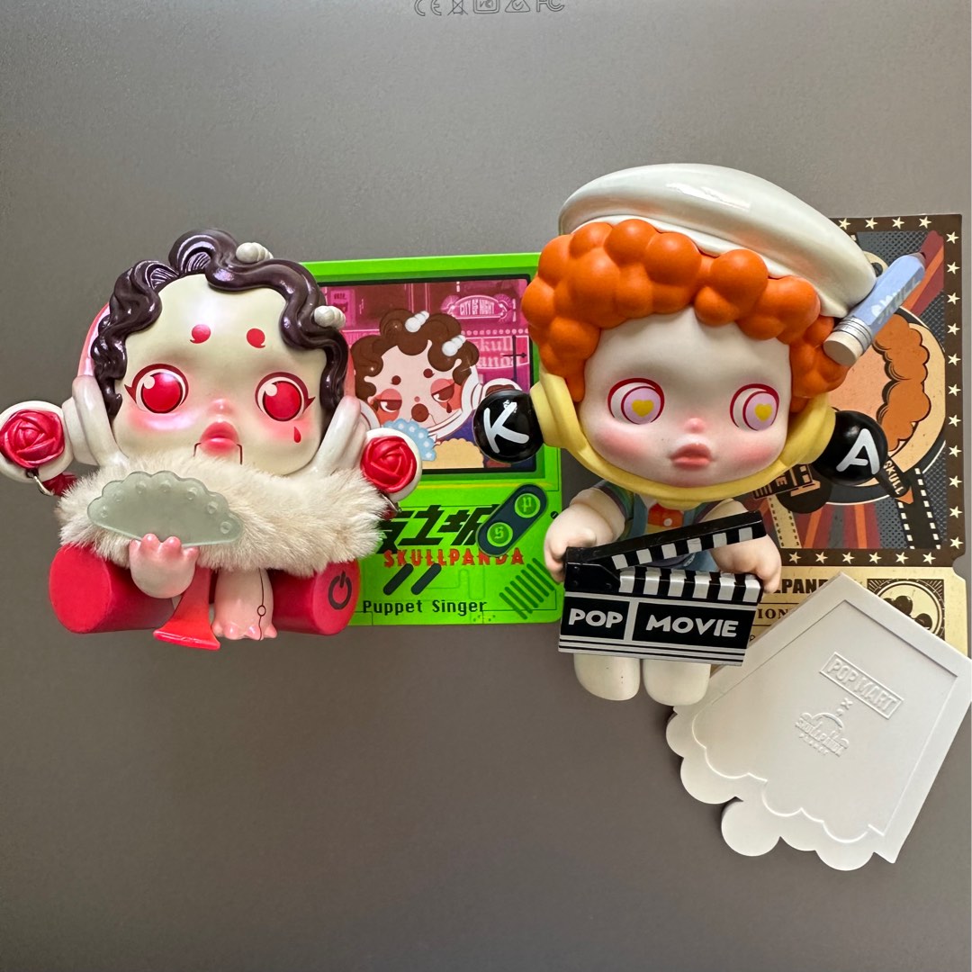 Popmart Skullpanda Puppet Singer Clapper-Loader, 興趣及遊戲, 玩具 & 遊戲類 ...