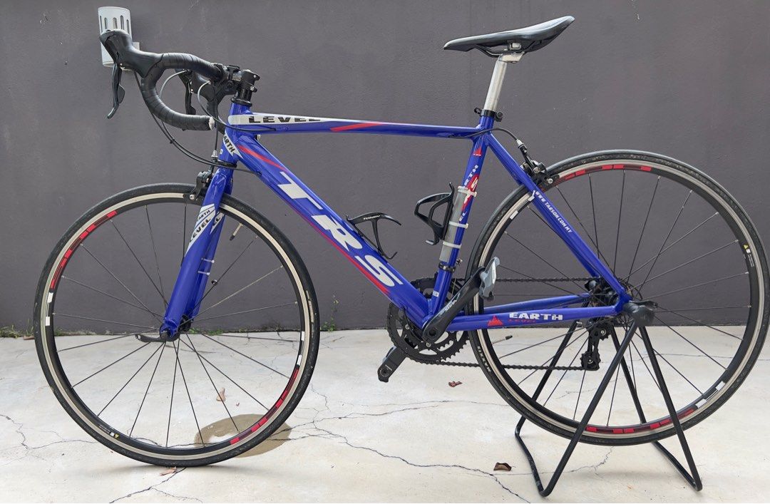 Road Bike TRS Earth level