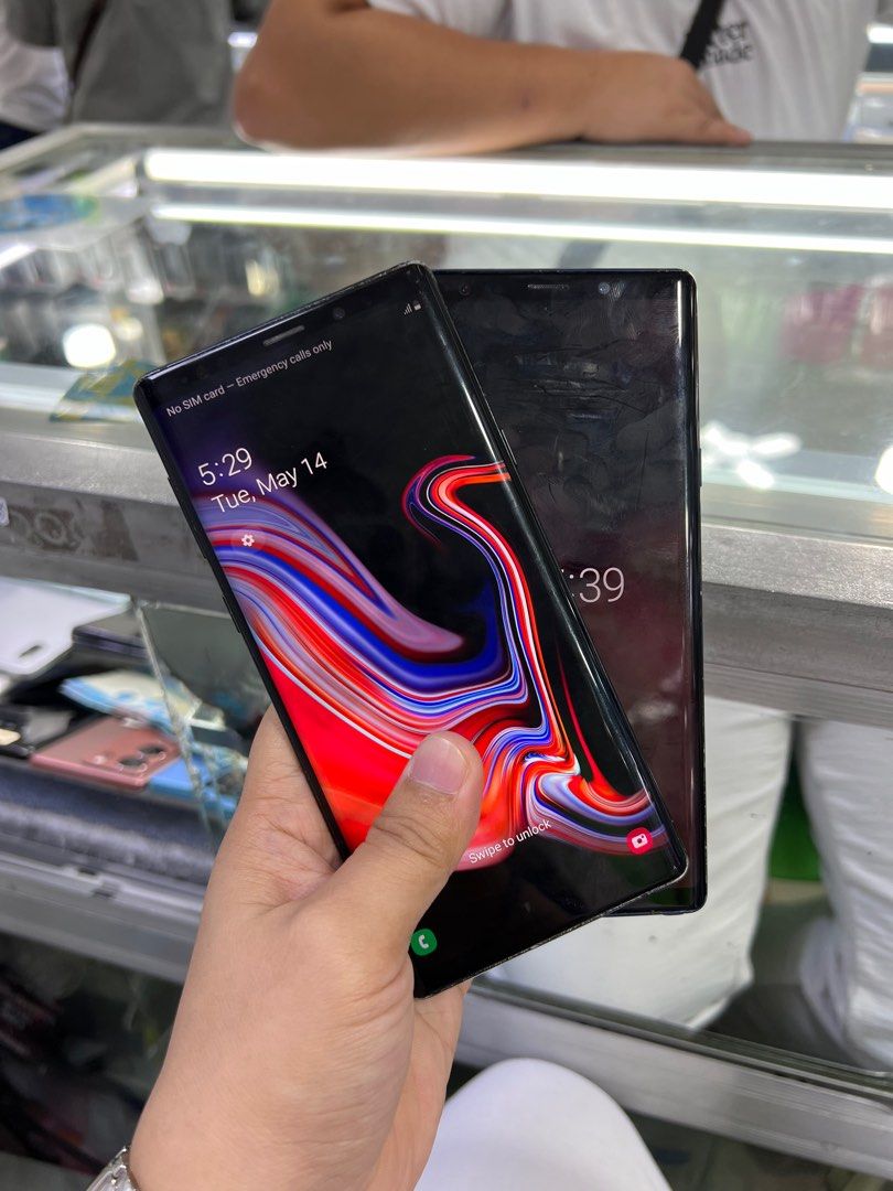 Samsung Note 9 128gb Dualsim see pic (Category: Samsung) located in San Juan City. Submitted by javedsgadgetshop (Listing ID 1303549980, Image 2). Description: OPEN FOR INSTALLMENT VIA CREDIT CARD/GGIVES & SWAP/TRADE-IN! WE BUY AND SELL ( ANYKINDS OF UNIT BINIBILI PO NAMIN)! PTPA : Padelete po f bawal Read ❗️Onhand ‼️ Samsung Note 9 •128gb •NTC Variant •Good batt health •Factory Unlock •95% Smoothness •No hidden issue | No Repaired •100% Authenti