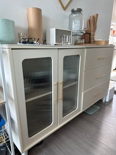 （分類：）位於 。 由 ebooncee 提交（商品編號 1303483372，圖片 1）。簡介： 。