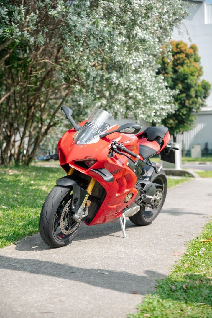 Singapore s one and only 2023 Ducati Panigale V4S super bike luxury rental. Globally the most affordable Panigale V4S rental Motorcycles Motorcycle Rental on Carousell
