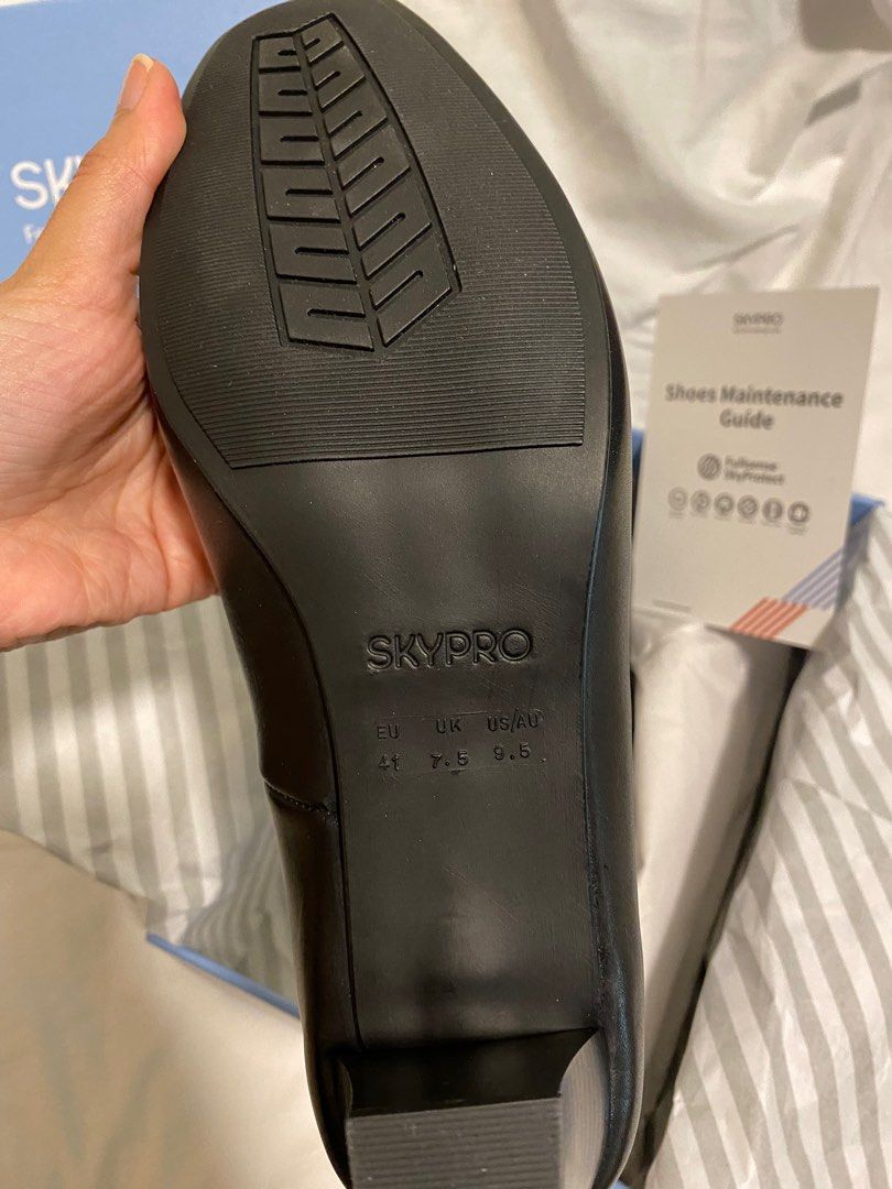 Skypro Black Shoes (Category: Heels) located in San Isidro. Submitted by rishpb (Listing ID 1303463295, Image 3). Description: Jackie Parker II Wide UK 7.5 US 9.5 Aviation Shoes.