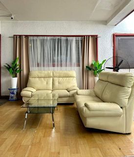 Sofa Set with center table