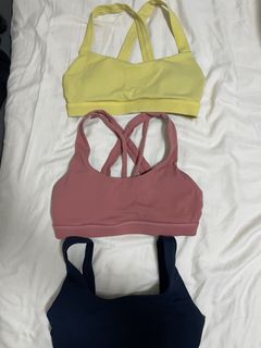 (Category: ) located in . Submitted by ngohiang (Listing ID 1303592375, Image 1). Description: .