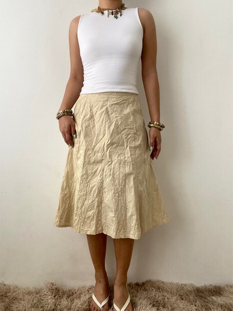Tan embroidered skirt outlet
