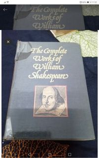 The Complete William Shakespeare (5 inches book spine)