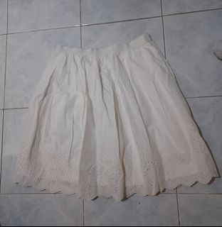 Uniqlo Eyelet Skirt
