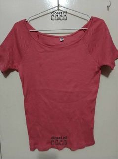 UNIQLO Pink Ribbed Top