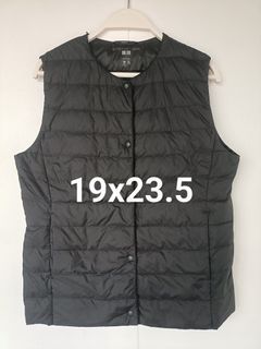 Uniqlo Ultra Light Down Puffer Vest (Black)