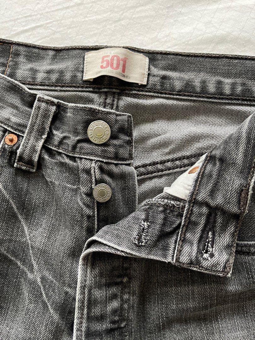 Used Levi s jeans for sale Women s Fashion Bottoms Jeans Leggings on Carousell