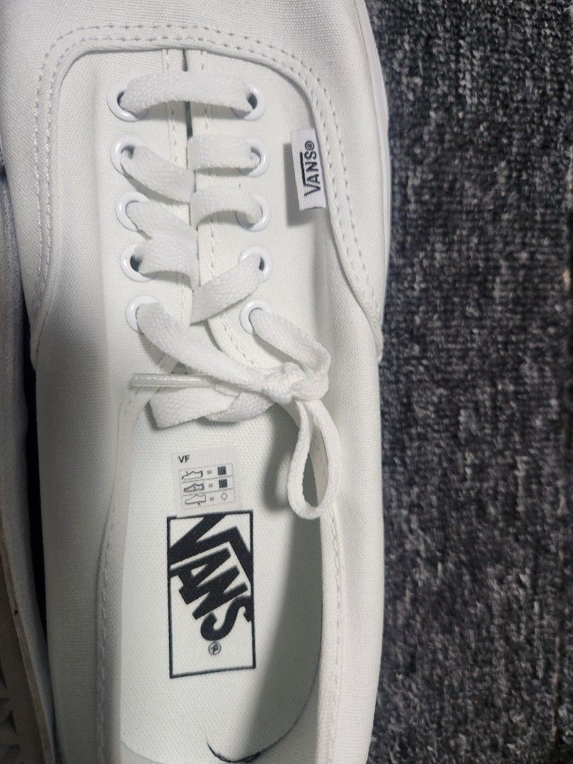 Vans （分類：波鞋）位於 Hong Kong。 由 rockio_usf 提交（商品編號 1303545111，圖片 3）。簡介： 。