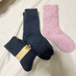 (Category: ) located in . Submitted by Jeennn (Listing ID 1303548023, Image 1). Description: .