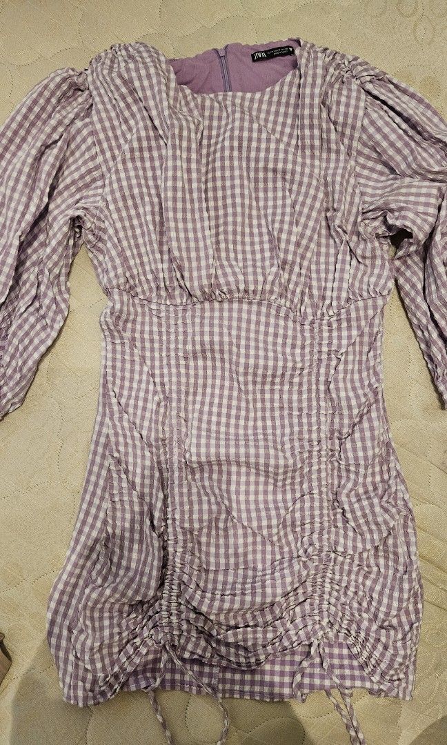 Zara purple dress (Category: Dresses) located in Quezon City. Submitted by iemjoyceee (Listing ID 1303432317, Image 1). Description: .