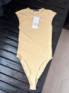 Zara Seamless bodysuit (yellow)