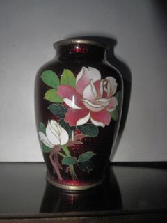 1920s Japanese Ginbari Cloisonne Ando Sato Pigeon Blood Roses Vase