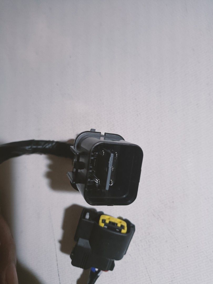 ACCENT HYUNDAI KIA RIO Ignition cable (Category: Body Parts and Accessories) located in Dasmarinas. Submitted by d.lelis (Listing ID 1303599132, Image 3). Description: ignition coil cable.