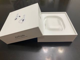 Airpods (3rd Generation) with Lightning charging