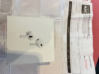 AirPods Pro 2nd Gen with Magsafe Case USB C