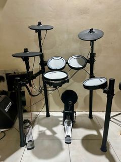 Avatar SD61-5 Electric Drums with Avatar DM30 Personal Monitor Amplifier