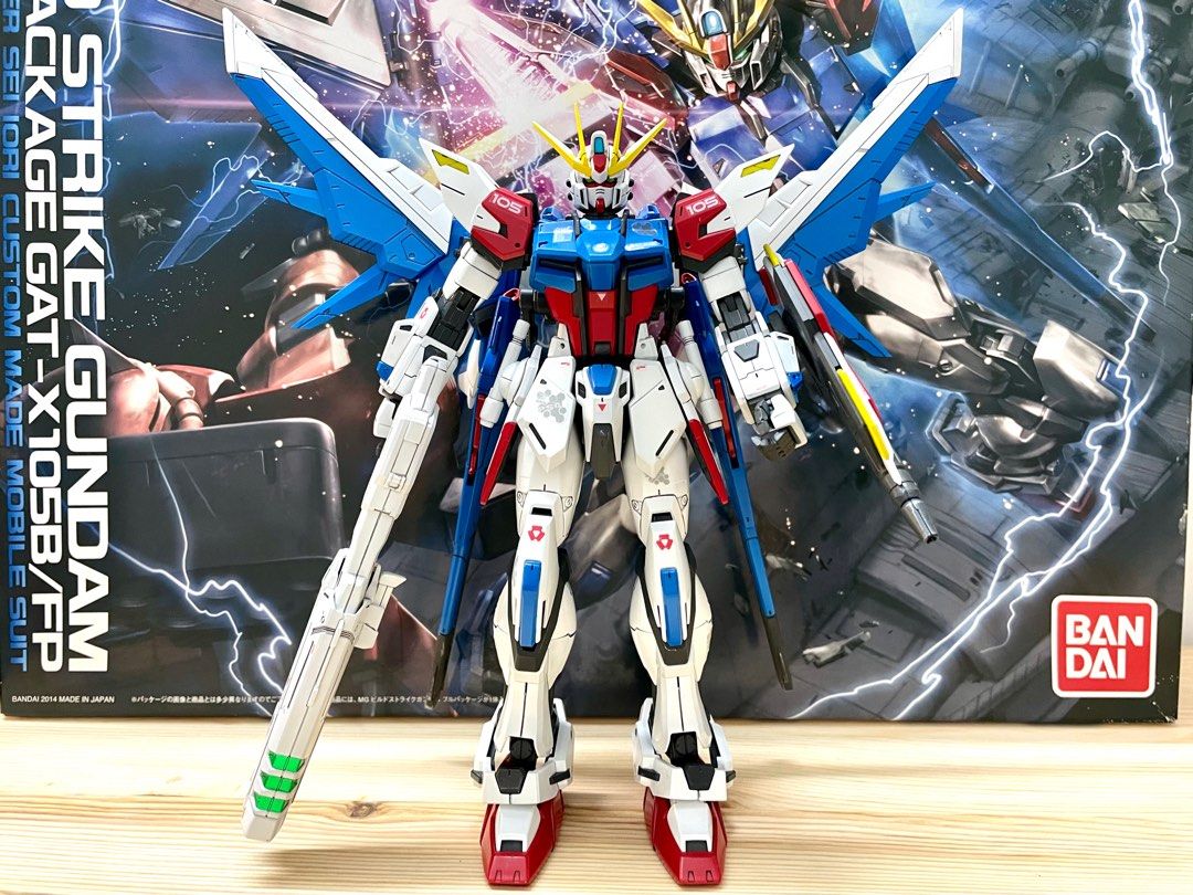 Bandai MG 1/100 GAT-X105B/FP 全武裝創建突擊高達(全隻噴槍上色滲線上灰陰影水貼) 可預約睇現貨歡迎代客報價, 興趣及遊戲,  玩具& 遊戲類-