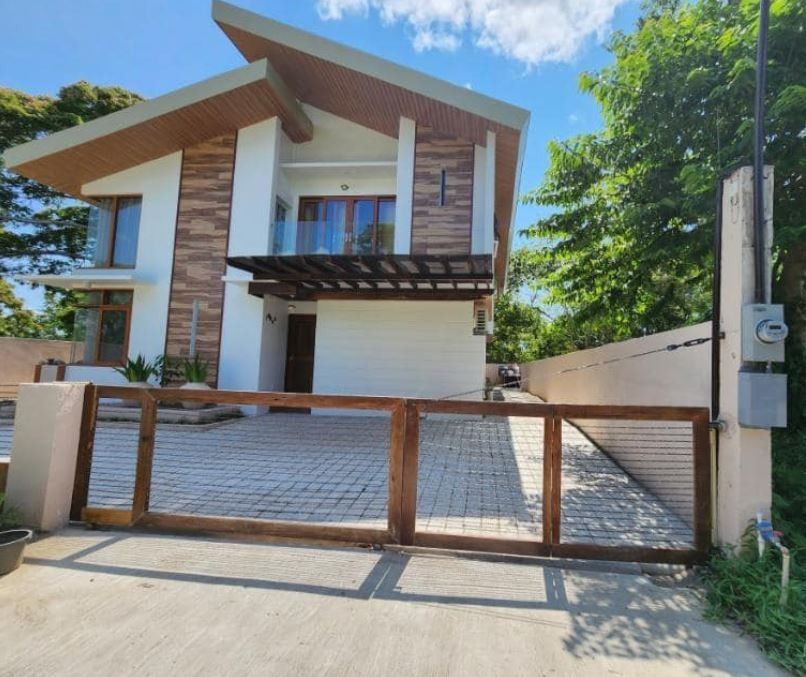 Beach Front House and Lot for Sale Laiya Batangas, Property, For Sale, House & Lot on Carousell