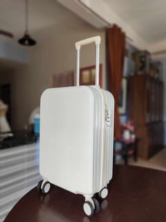 Bnew Aesthetic White Handcarry Luggage 20inch Cabin size with 360deg Wheels Hardcase With Security Lock