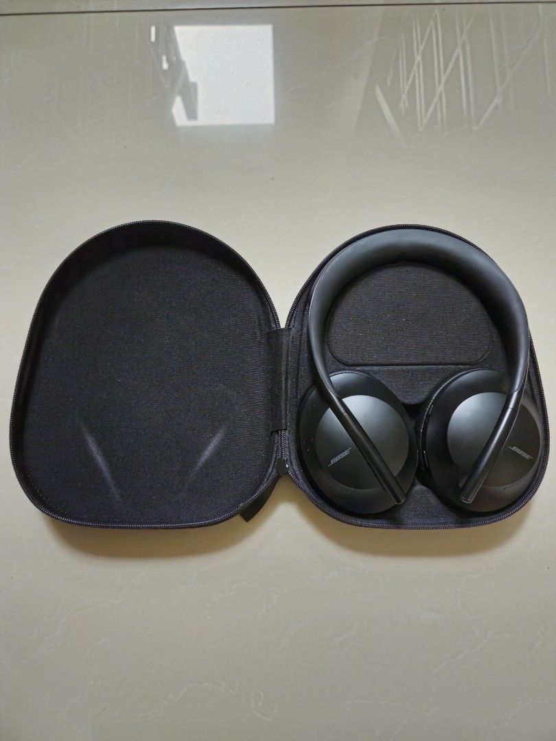 Bose NC700 (Category: Headphones & Headsets) located in Taytay. Submitted by declutss (Listing ID 1300892875, Image 3). Description: BOSE NC700 - Bought feb 2023 - No Box - With Case - With charging cable & jack adaptor NOTE: Cushions replaced, not original. Bumigay na adhesives nung original. RFS: - Switching to ear buds - Hassle dalin everywhere Can meet at/near listed places.